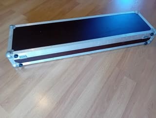 Korg m-50 73keys με hard case