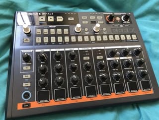 Arturia DrumBrute Impact 