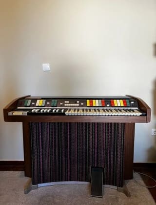 Hammond Piper Autochord 