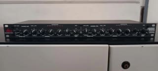 dbx 166XL