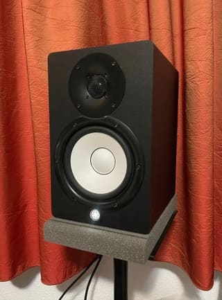 Yamaha HS-7