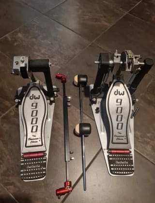 DW 9002 double pedal