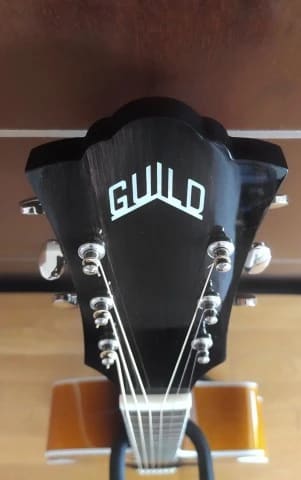 Guild F250 CE Deluxe