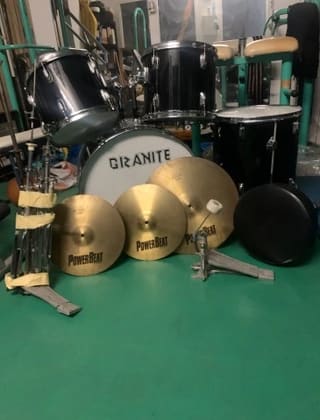 Drums set 
