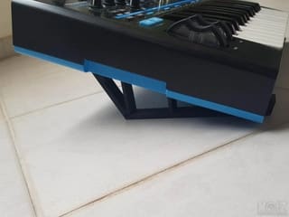 Arturia MiniBrute-Novation Bass Station 