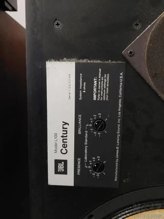 Ηχεία JBL, Century L100
