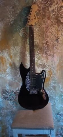 Squier Mustang