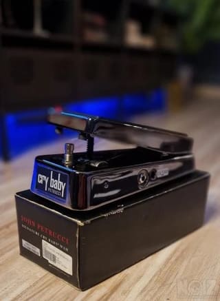 Dunlop John Petrucci Cry baby wah