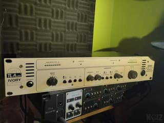TL Audiio 5050 Mono Valve Preamp 