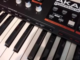 Akai MINIAK - Virtual Analog Synthesizer