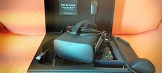 Oculus Rift CV1 VR Headset - Χαρίζεται α