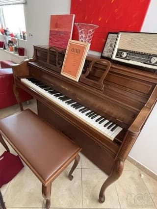 Ακουστικό Πιάνο Yamaha