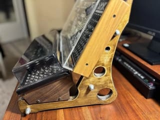 Custom ξυλινη βαση για Moog και Dreadbox