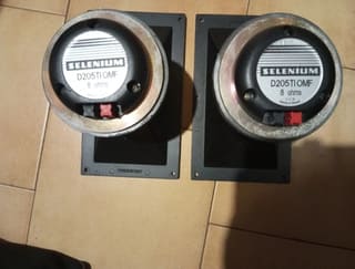 Selenium D 205 TI OMF 8 Ohm 150w
