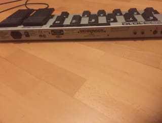 Behringer FCB1010 foot midi controller 