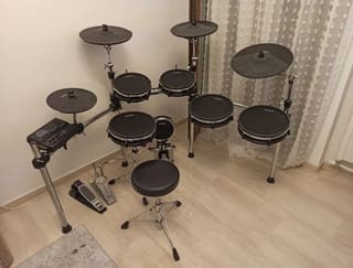 Alesis DM10 MKII Pro + Pearl Διπέταλο + Yamaha Κάθισμα