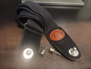 Ζώνη Fender - straplocks Dunlop