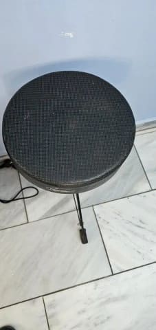 Drum Throne Gabriel