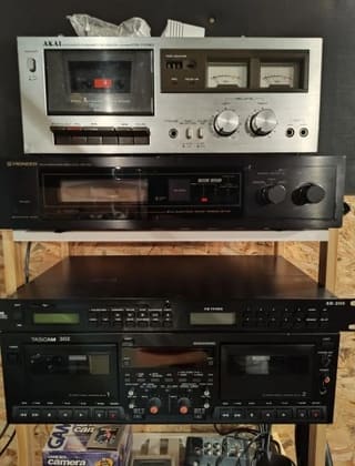 Πωλούνται Tascam , Akai , Pioneer