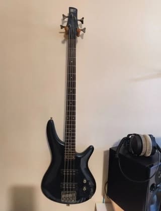 Ibanez SR300E