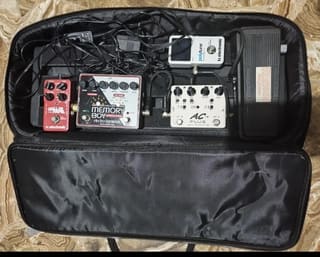 Πετάλια σε Pedaltrain Pedalboard Όλα Μαζί
