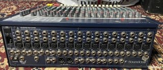 Soundcraft FX16ii
