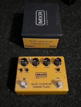 M287 Sub Octave Bass Fuzz