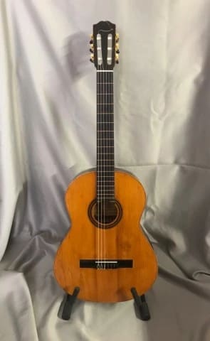 Alhambra classic guitar 70s