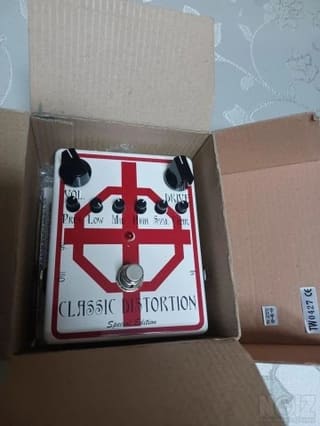 MI AUDIO CLASIC DISTORTION & ΑΝΤΑΛΛΑ