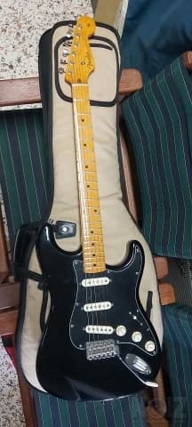 1983 Fender JV ST57-65 BLK