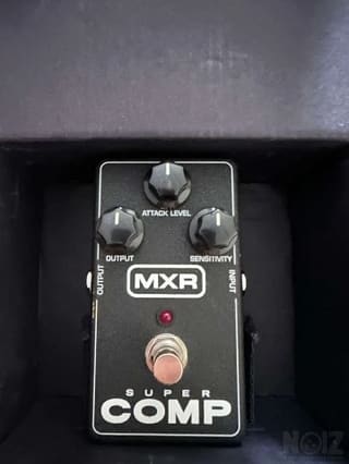 MXR - Super Comp M-132