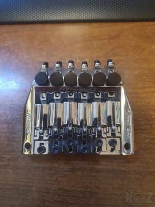 FR FRFB-SL100 Guitar Bridge