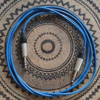Ισορροπημένο καλώδιο patch για συνδέσεις