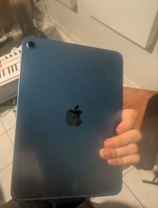 Ipad A16