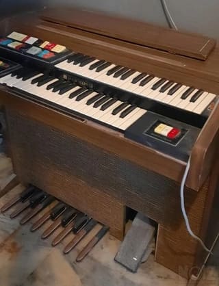 Αρμόνιο αντίκα HAMMOND