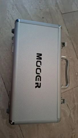 Mooer Firefly M4