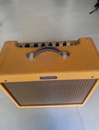Fender Blues Junior Lacquered Tweed
