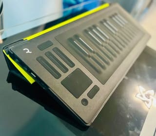 ROLI Seaboard RISE 25 USB Keyboard Controller