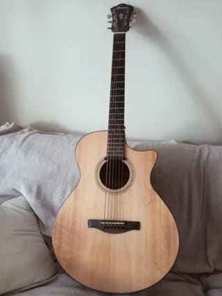 Ibanez AE275BT Baritone