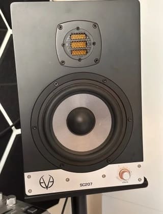 EVE Audio SC207 Pair