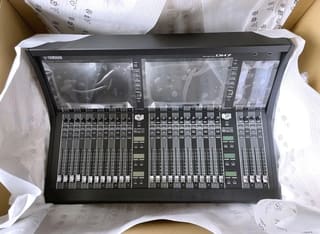 Yamaha DM7