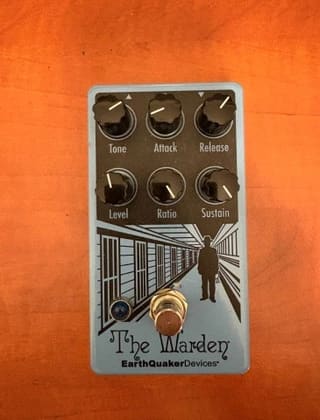 Earthquaker Devices The Warden V2 Compressor