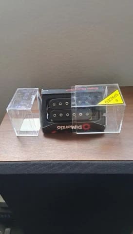 DiMarzio DP100F BK Super Distortion F-spaced