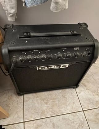 Line 6 Spider IV 30W Guitar Combo Amplifier