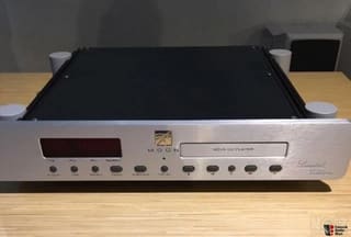 CD Player Moon Sim Audio Nova Limited