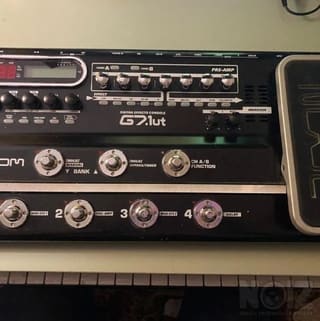 ZoomG7.1ut Tube multifx pedalboard/inter