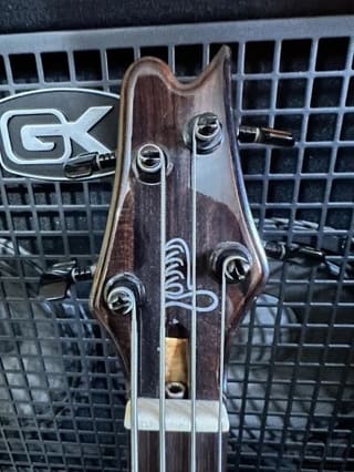 Τετράχορδο μπάσο gamma guitar castom