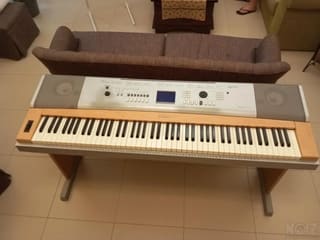 Yamaha DGX-620