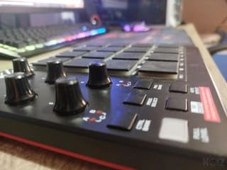 Akai MPD 218