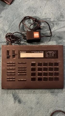 Roland R8 Human Rhythm Composer